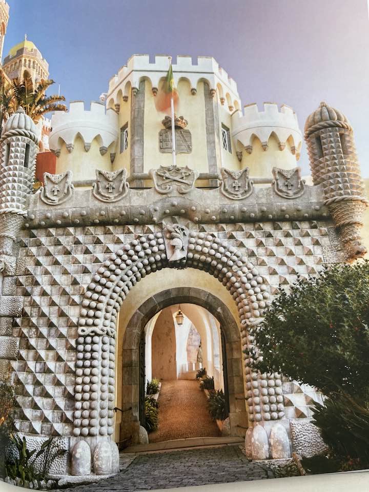 Historic Lisbon - Exploring 3 Cities