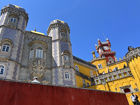 Historic Lisbon - Exploring 3 Cities